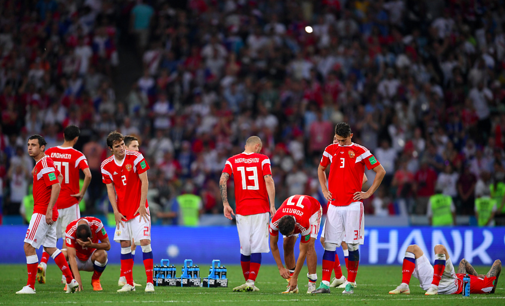 赛后体能课后；斯图加特遗憾出局备战中超；压力陡增；医务组通报恢复的简单介绍