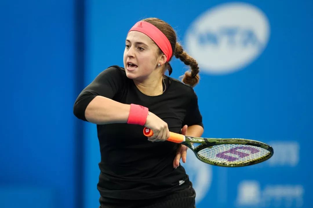 赛后体能课后；斯图加特遗憾出局备战中超；压力陡增；医务组通报恢复的简单介绍